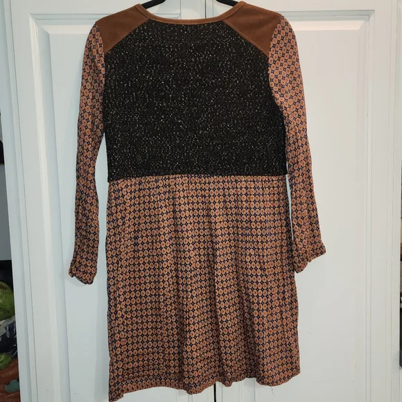 THML multimedia Dress Size XS - Picture 6 of 6